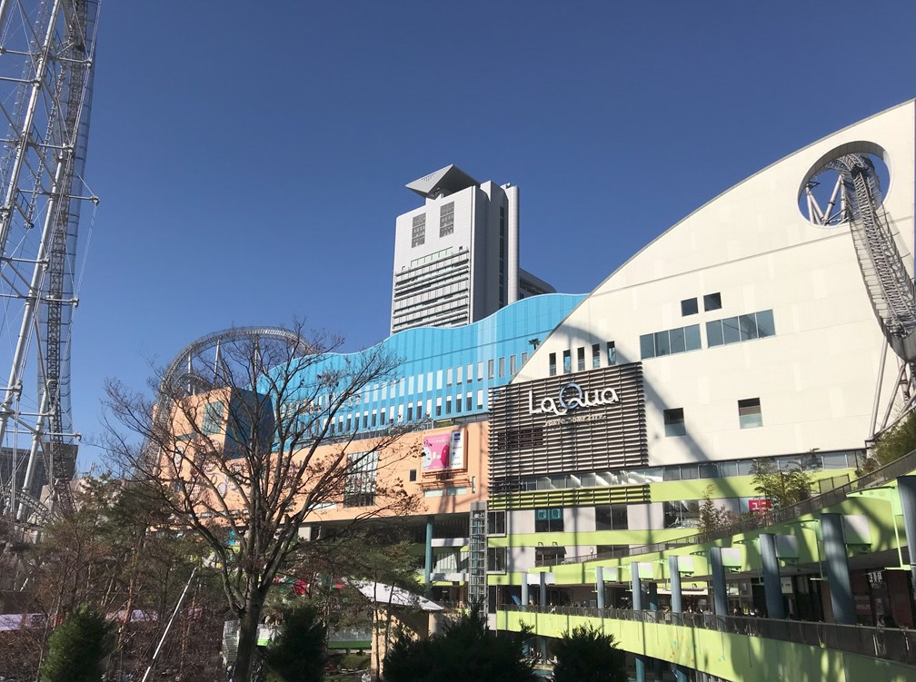 東京ドームシティ ラクーアエリアを紹介 | 歩き建築